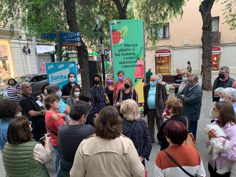 Junts pide a Colau corregir el sistema de recogida de residuos puerta a puerta en Sant Andreu