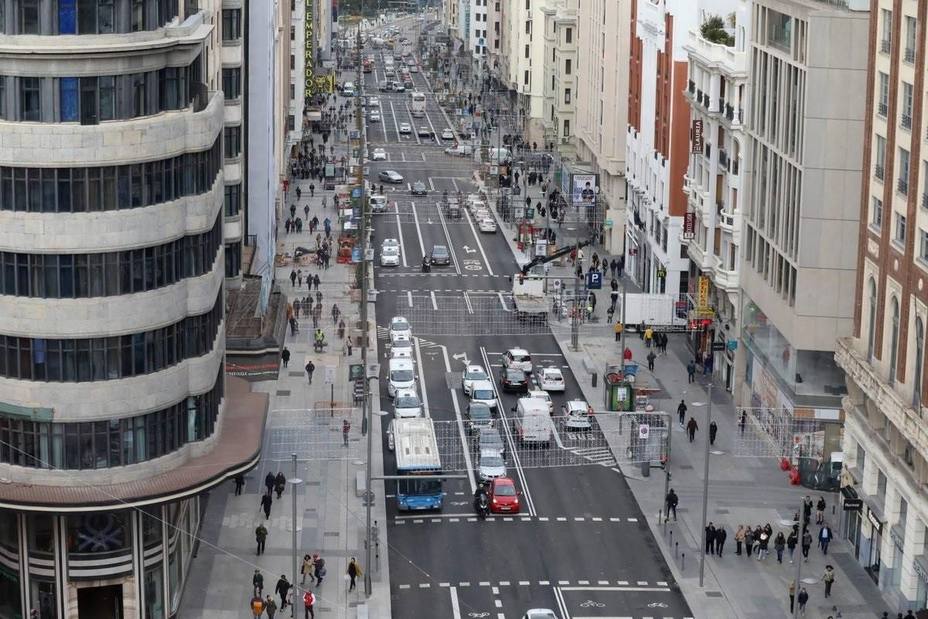 España podría superar este año el récord de 2012 de 46,8 millones de habitantes si sigue la tendencia actual, según INE