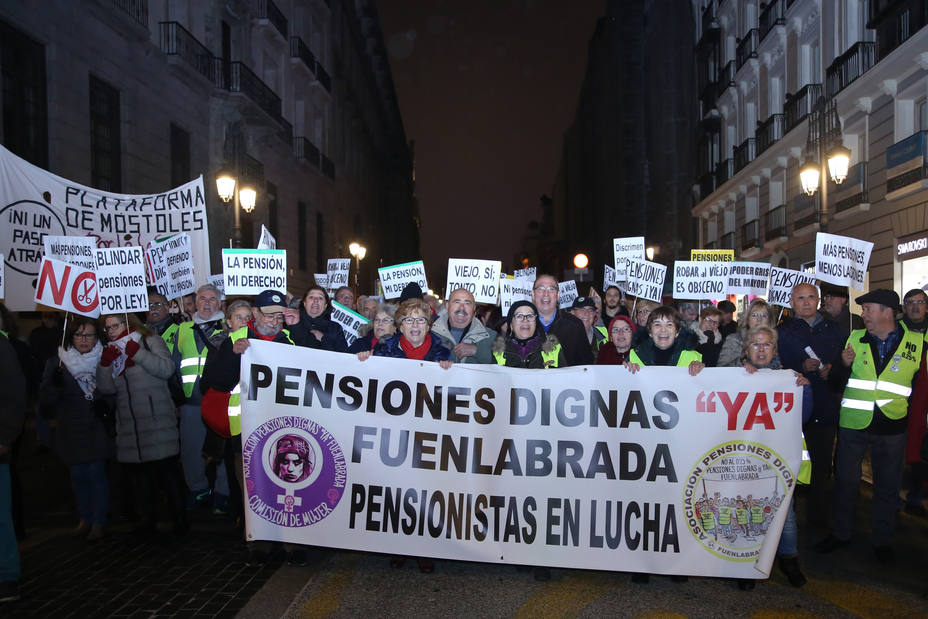 Pensionistas se manifiestan en Madrid para exigir unas pensiones dignas