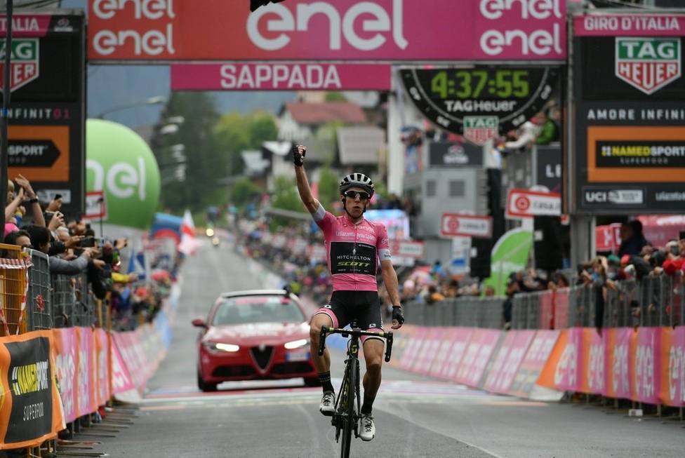 El Giro de Italia se pospone por la imposibilidad de empezar en Hungría