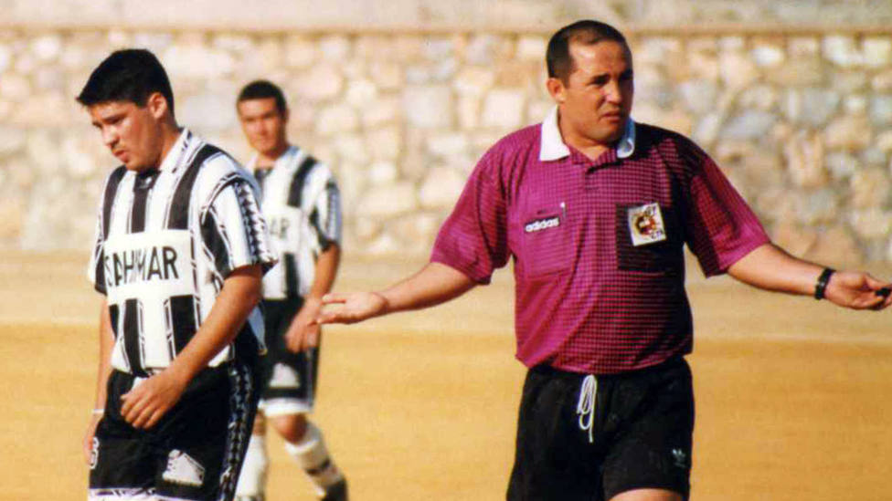Imágenes para el recuerdo en Motril Dani Pastor y Julio Sánchez, Tercera Provincial de la temporada 1997/98