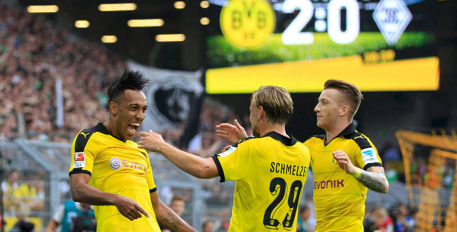 El Borussia Dortmund no tuvo piedad del otro Borussia. Reuters.