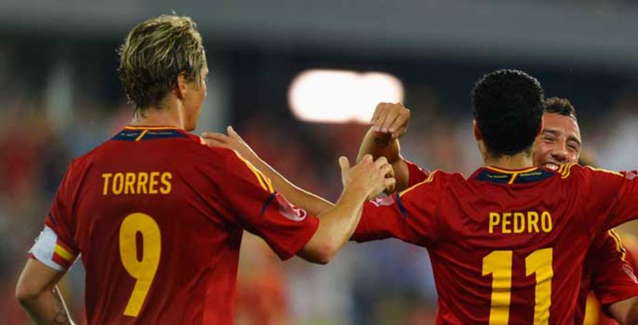 España inicia su camino hacia la Copa Confederaciones (REUTERS)