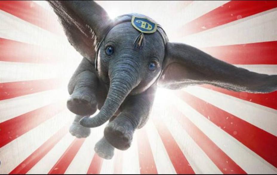 Imagen del cartel de Dumbo