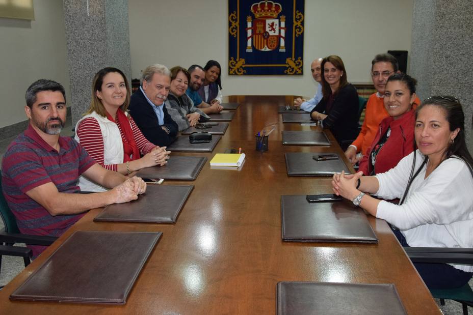 Una delegación de Costa Rica visita Melilla para extrapolar la gestión del CETI a su país