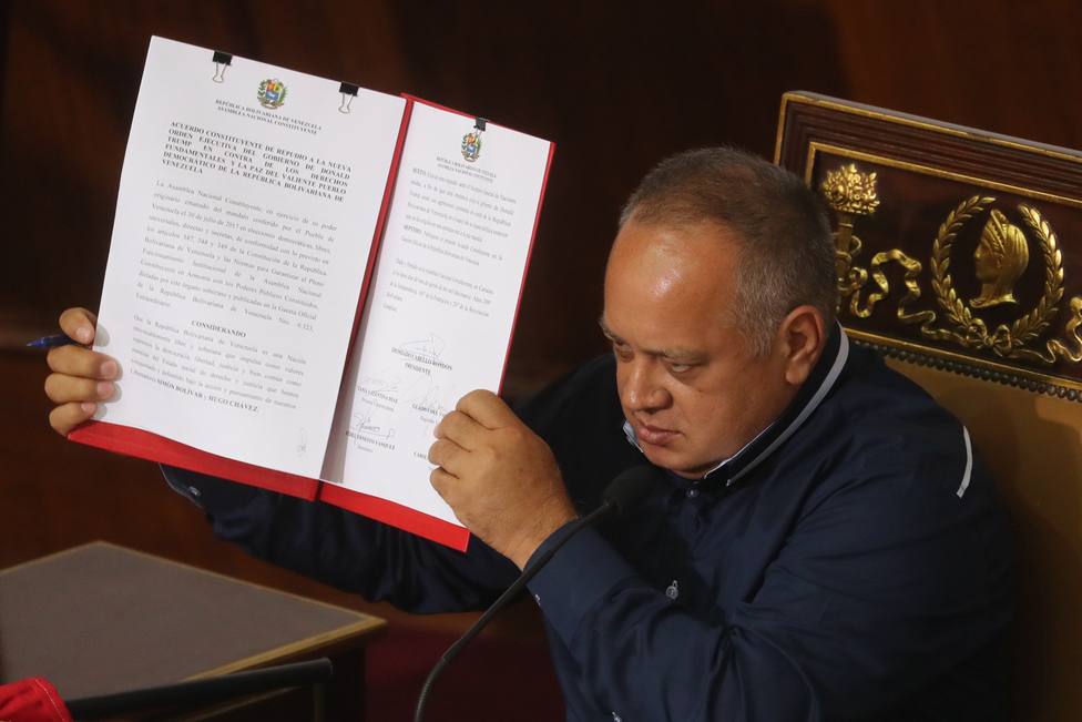 La ANC de Venezuela retira la inmunidad parlamentaria a cuatro diputados opositores