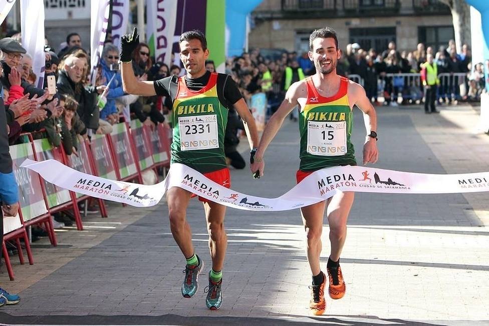 Luis Miguel Sánchez y Gemma Arenas, campeones de España de maratón