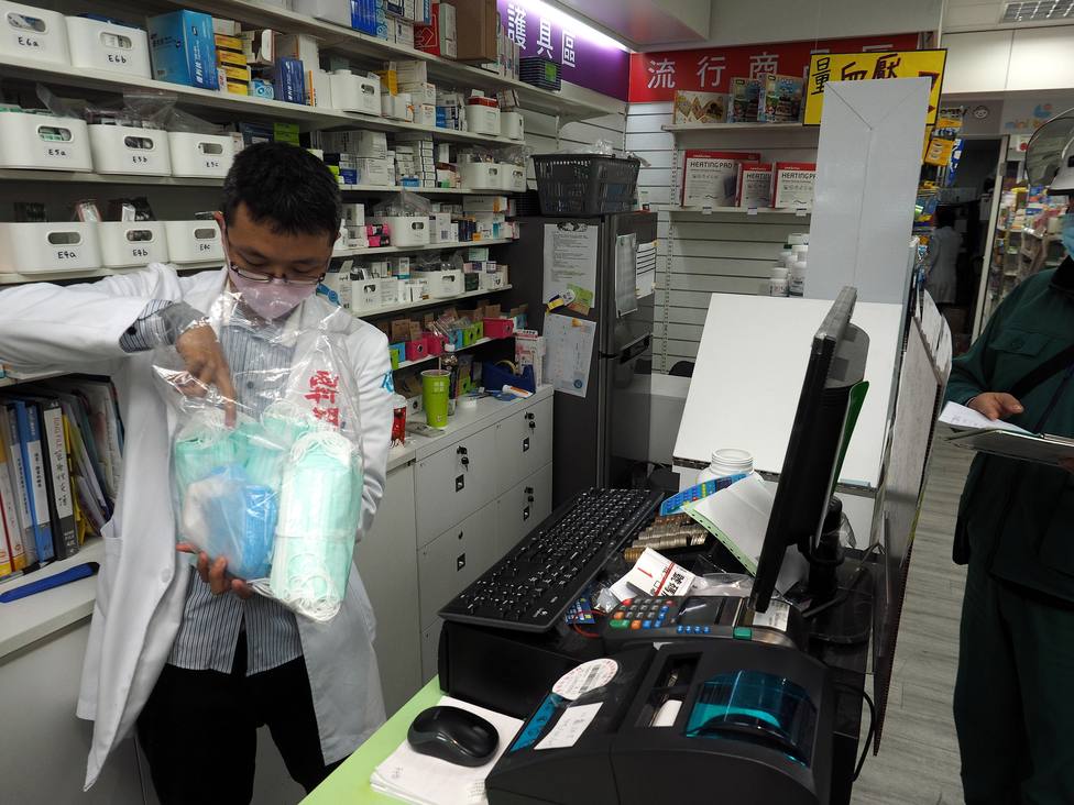 Muere el primer médico chino que alertó sobre el coronavirus
