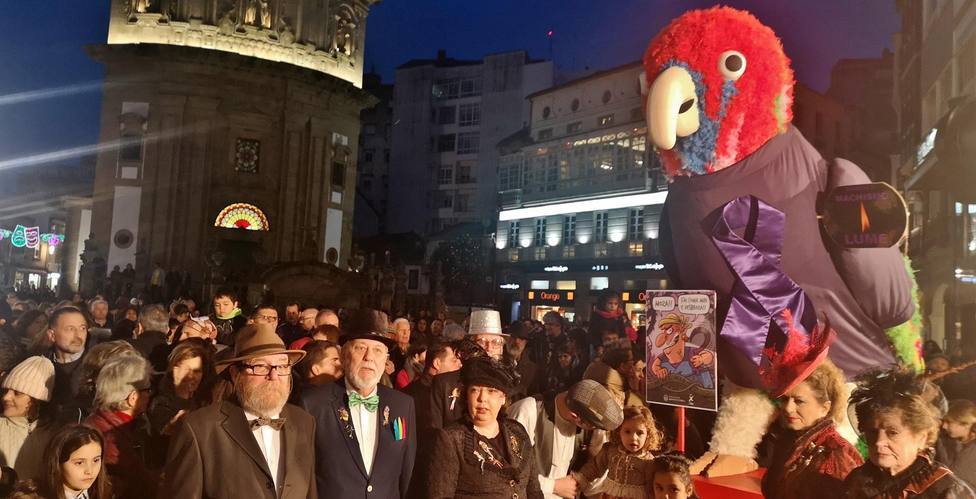 El loro Ravachol, protagonista en el Carnaval de Pontevedra