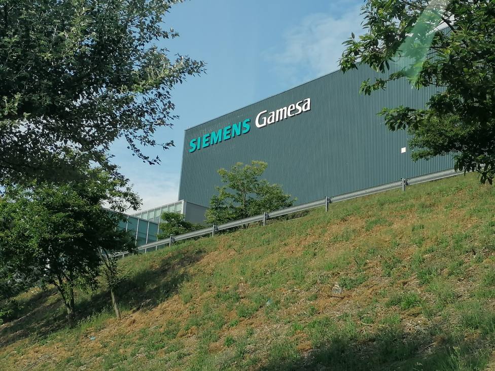 La planta de Siemens Gamesa está asentada en el polígiono industrial de As Somozas