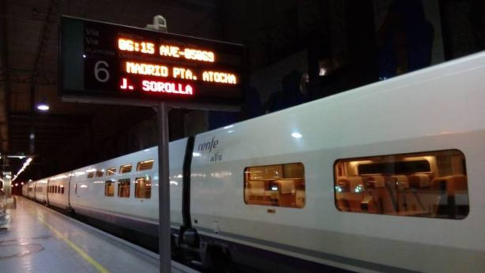 Tren AVE con salida desde Castellón de la Plana