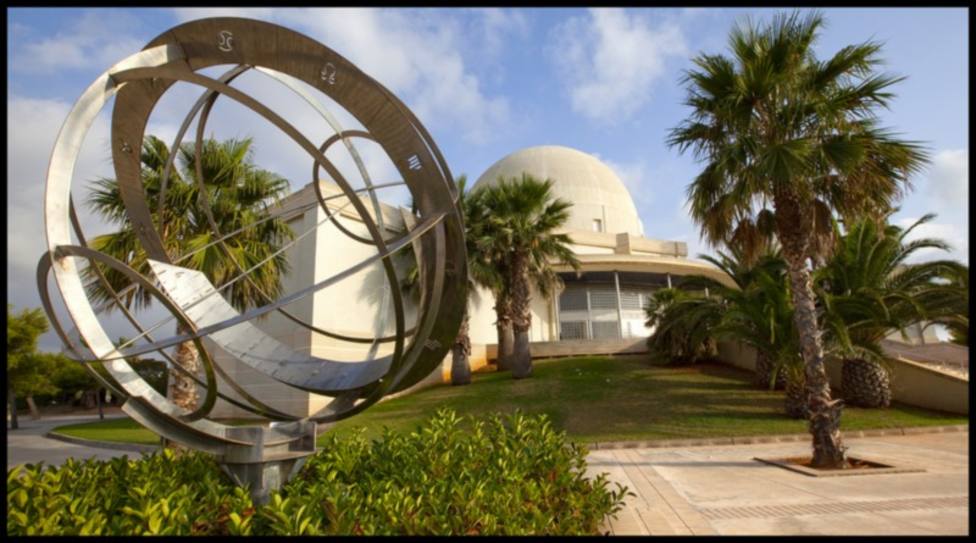 Planetario de Castellón, ubicado en el Grao junto a la playa de El Pinar