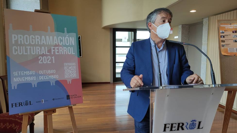 Antonio Golpe, es concejal de cultura de Ferrol. FOTO: concello de Ferrol