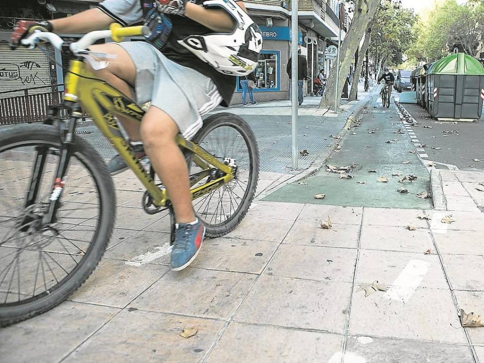 Logroño controlará bicicletas y otros vehículos en aceras