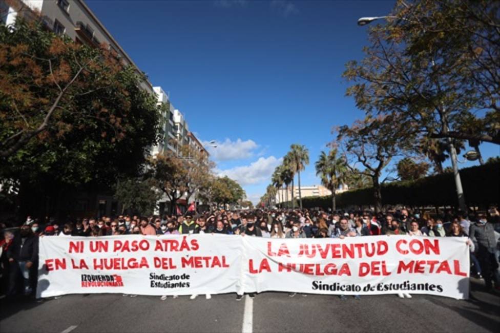La industria de Cádiz vuelve a la normalidad: nuevo convenio con actualizaciones al IPC