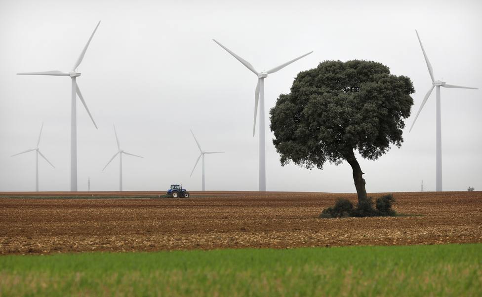 La UE pide aumentar el objetivo de participación de renovables del 32% al 40% en 2030