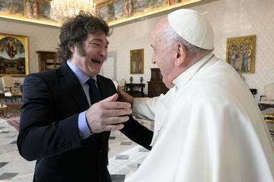 Papa Francisco y Javier Milei