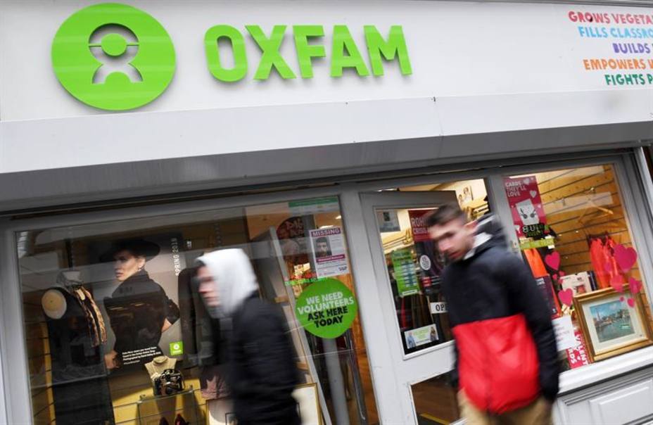 Tres empleados de Oxfam amenazaron a un testigo del escándalo sexual en Haití