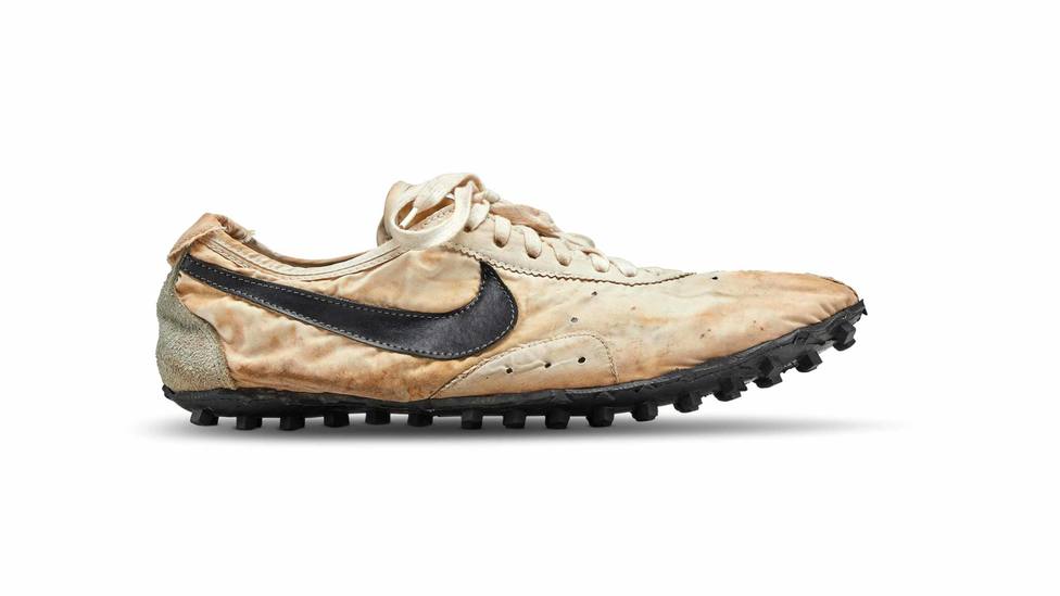 Así son las Nike Moon Shoe que han batido récords al ser subastadas por 435.000 dólares