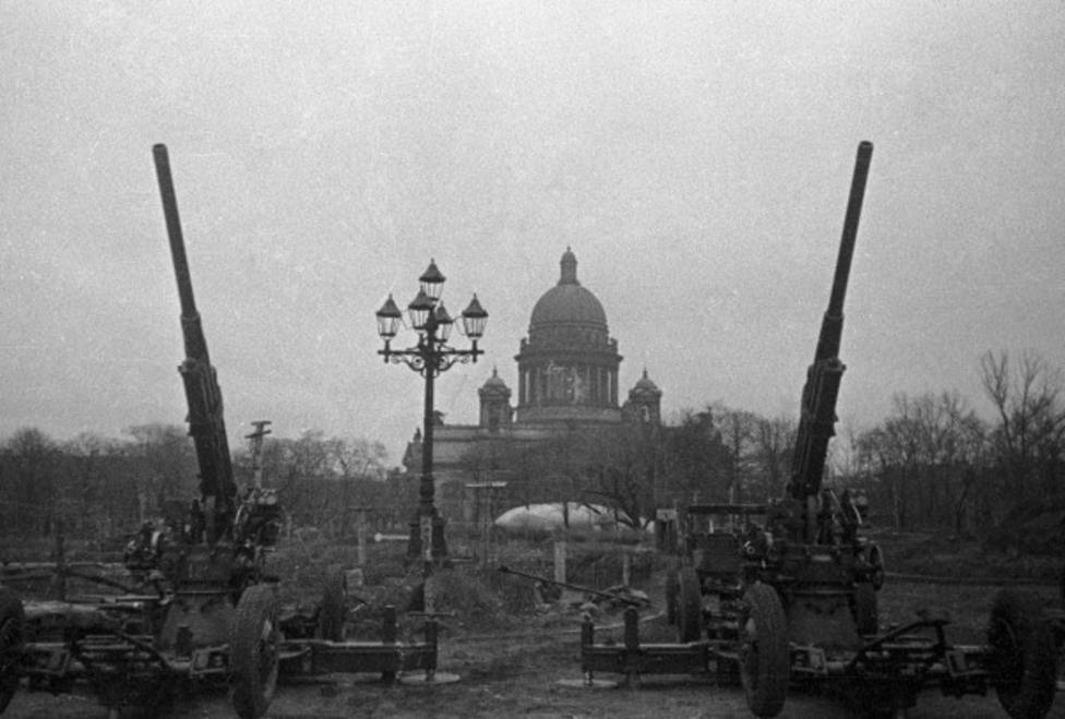 Leningrado, la ciudad que resistió a la Alemania de Adolf Hitler durante más de dos años