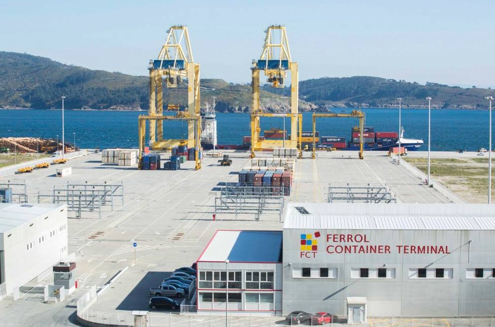 Zona del puerto exterior dedicada al tráfico de contenedores - FOTO: Autoridad Portuaria de Ferrol-San Cibrao
