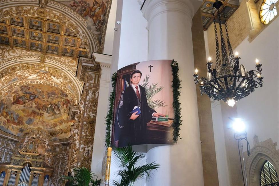 Sicilia celebra la beatificación del joven juez Rosario Livatino, asesinadpor la mafia