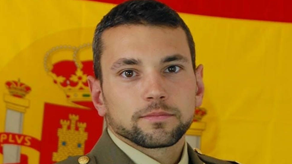 Fallece un sargento del Ejército de Tierra en un accidente paracaidista en Cartagena