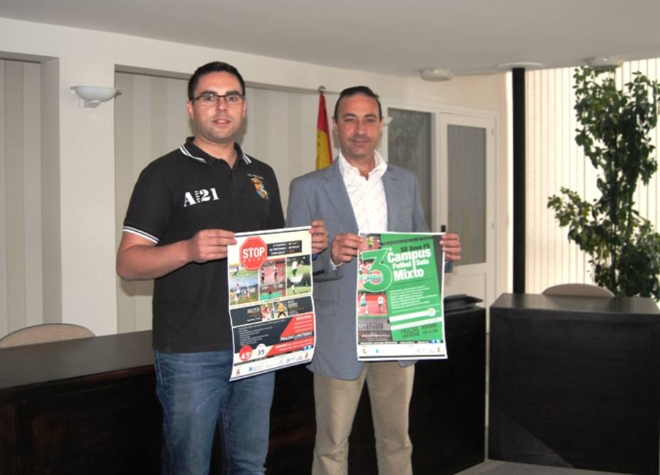 Antonio Rey (Presidente del Xove FS) y Demetrio Salgueiro (Alcalde de Xove) ne la presentación de los campus