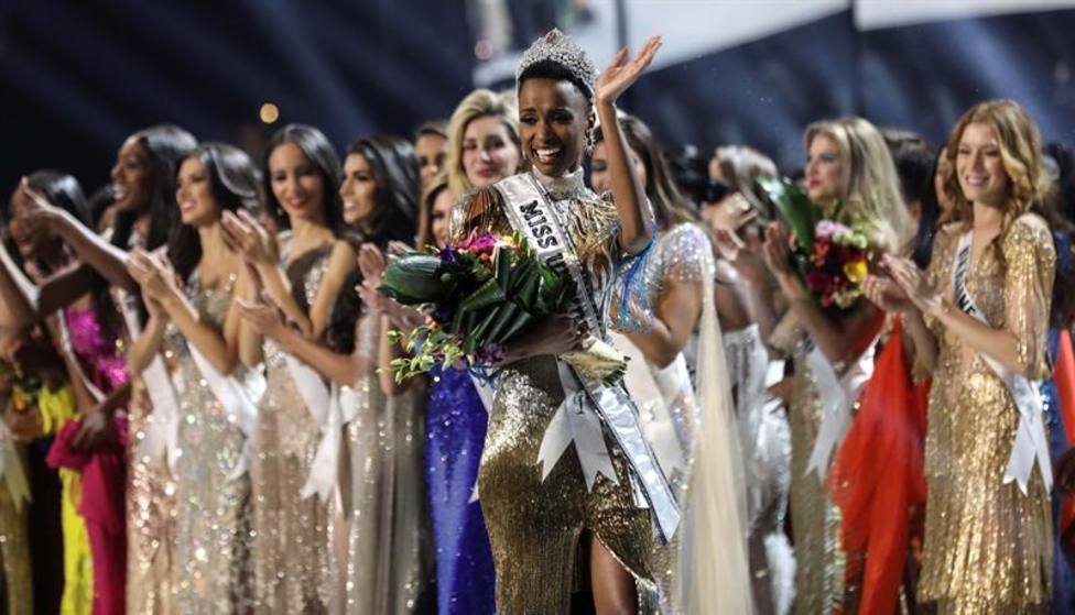 La sudafricana Zozibini Tunzi gana Miss Universo 2019