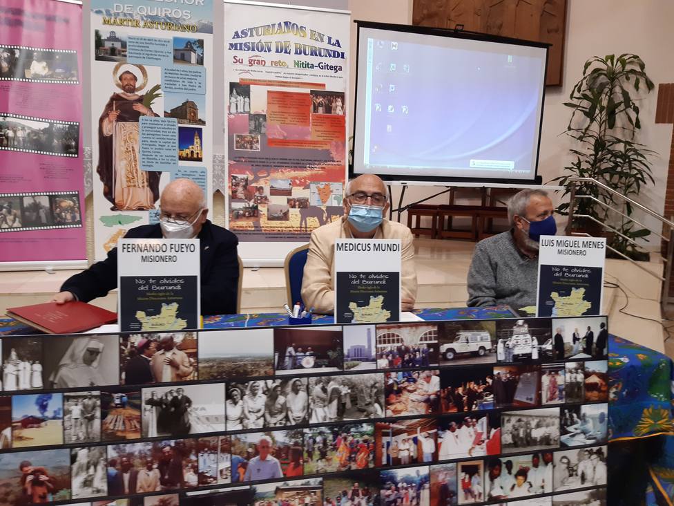 Foto de la presentación del libro No te olvides del Burundi