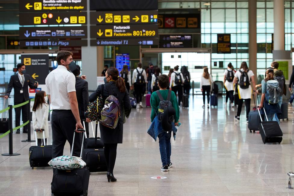 España, entre los ocho países de la UE sin restricciones en los aeropuertos