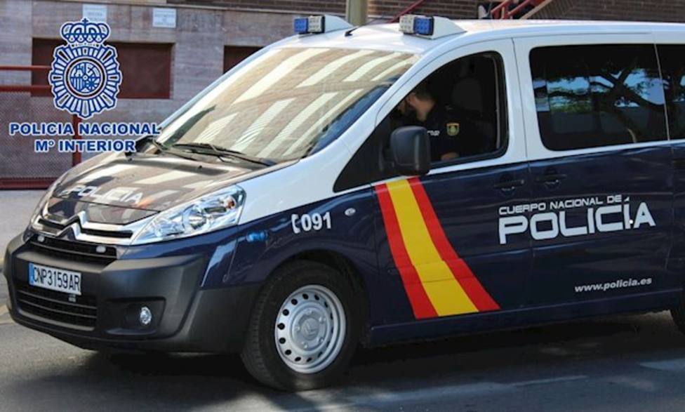 La Policía disuelve un botellón que se celebraba en una residencia de estudiantes de Málaga