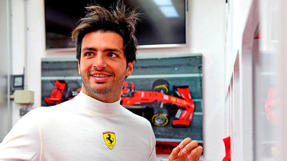 Carlos Sainz, piloto de la escudería Ferrari de F1 (IMAGEN: Ferrari F1)