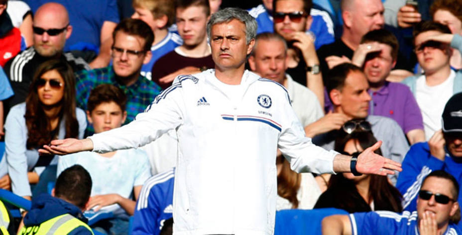 Mourinho, entrenador del Chelsea. REUTERS