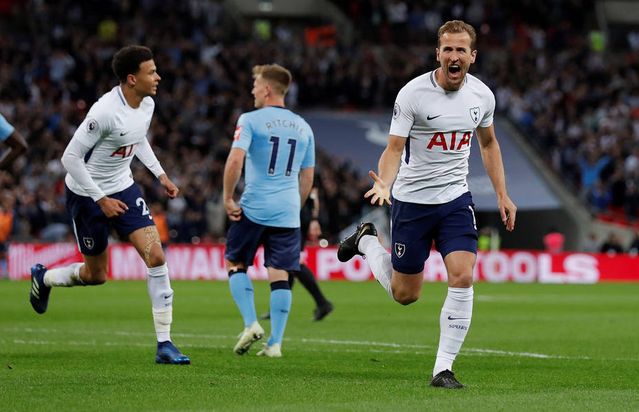Kane celebra el gol del Tottenham (Reuters)