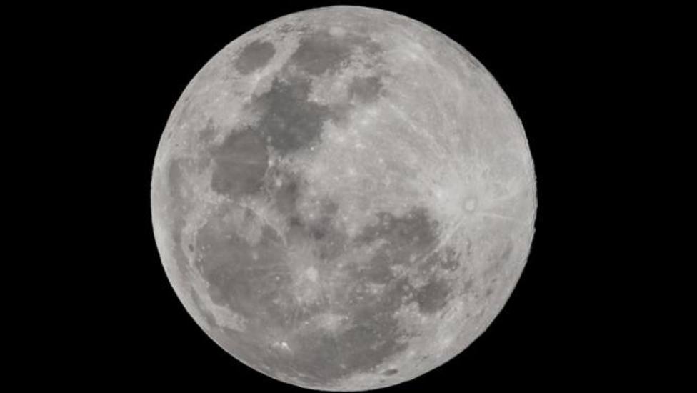 ¿Cuándo y dónde podemos ver la luna más brillante del año?