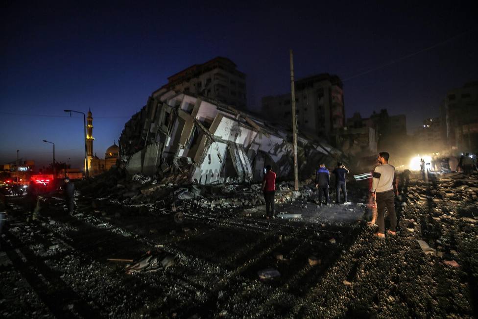 Al menos tres muertos y ocho heridos por el lanzamiento de 130 cohetes de Hamás contra Tel Aviv