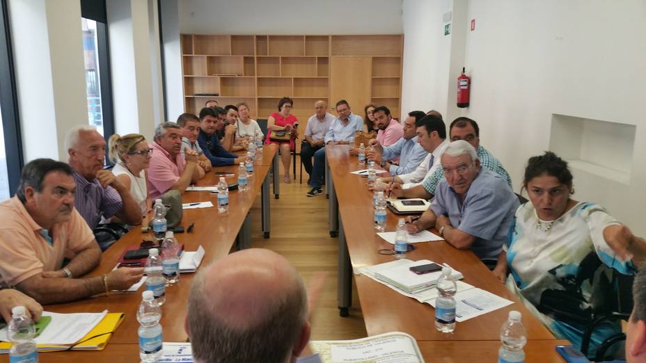 Reunion de alcaldes de municipios afectados por Monbús