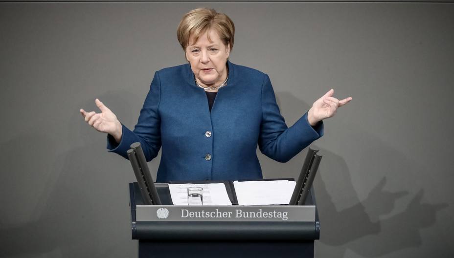 Merkel defiende ante el Bundestag el Pacto sobre Migración de la ONU