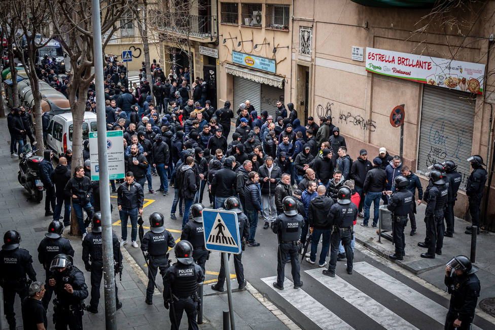 Seis detenidos en la previa del Barça y del Olympique de Lyon