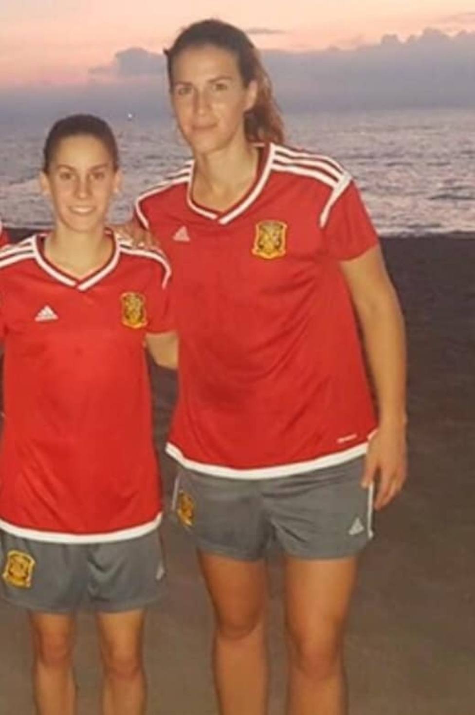 Laura Gallego y Jessica Higueras convocadas con España