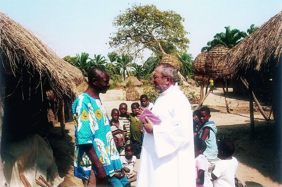 Benedicto Sánchez, misionero en Angola: Iban con los camiones militares a capturar a todos los jóvenes que encontraban