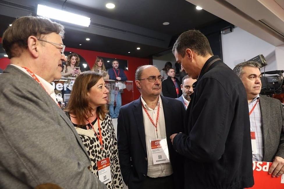 Los lÃ­deres autonÃ³micos del PSOE saludan la mesa de diÃ¡logo en el campo y apuntan a soluciones por parte de la UE
