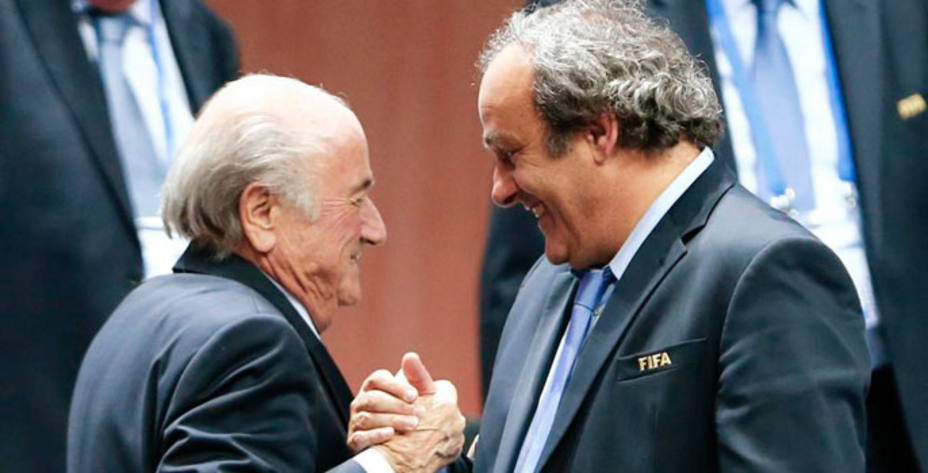 Platini y Blatter se encuentran suspendidos por el Comité Ético de la FIFA. Reuters.