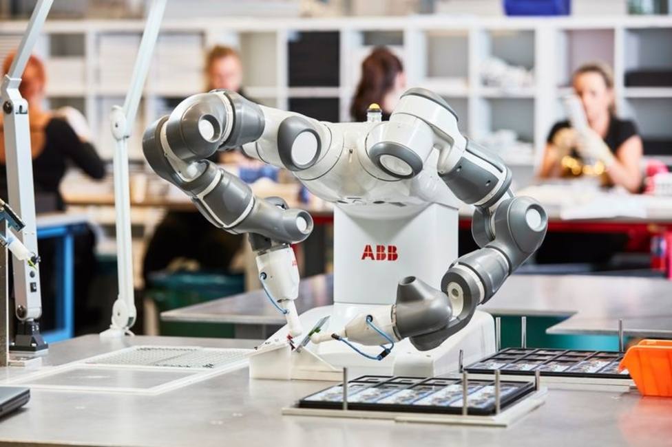 ABB desarrollará el hospital del futuro apostando por robots colaborativos no quirúrgicos