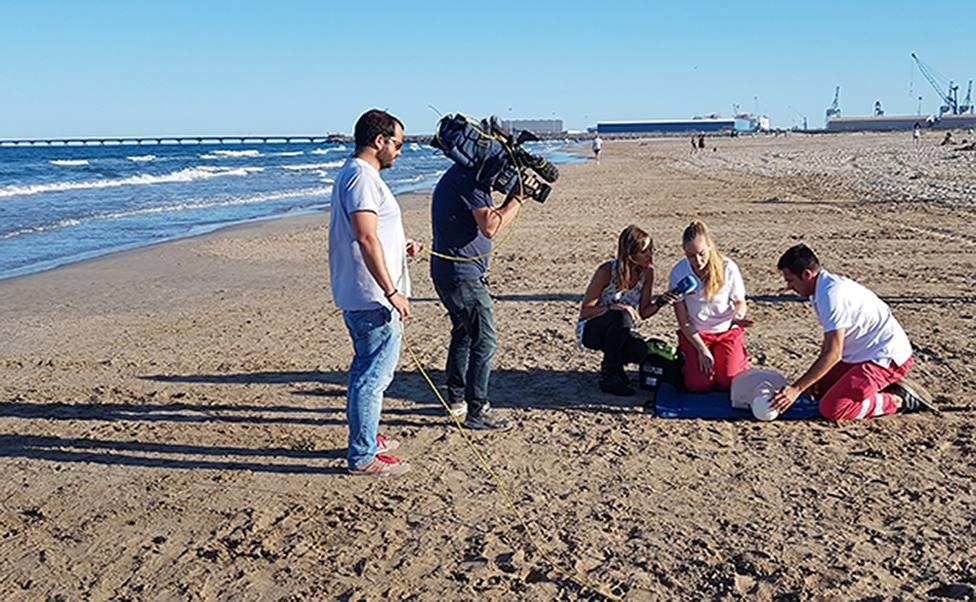 RTVE pone en marcha el servicio de interpretación en lengua de signos para sus programas Corazón y España Directo