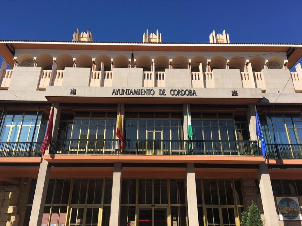 El Ayuntamiento de Córdoba suspende el pleno de marzo ante la amenaza del COVID-19