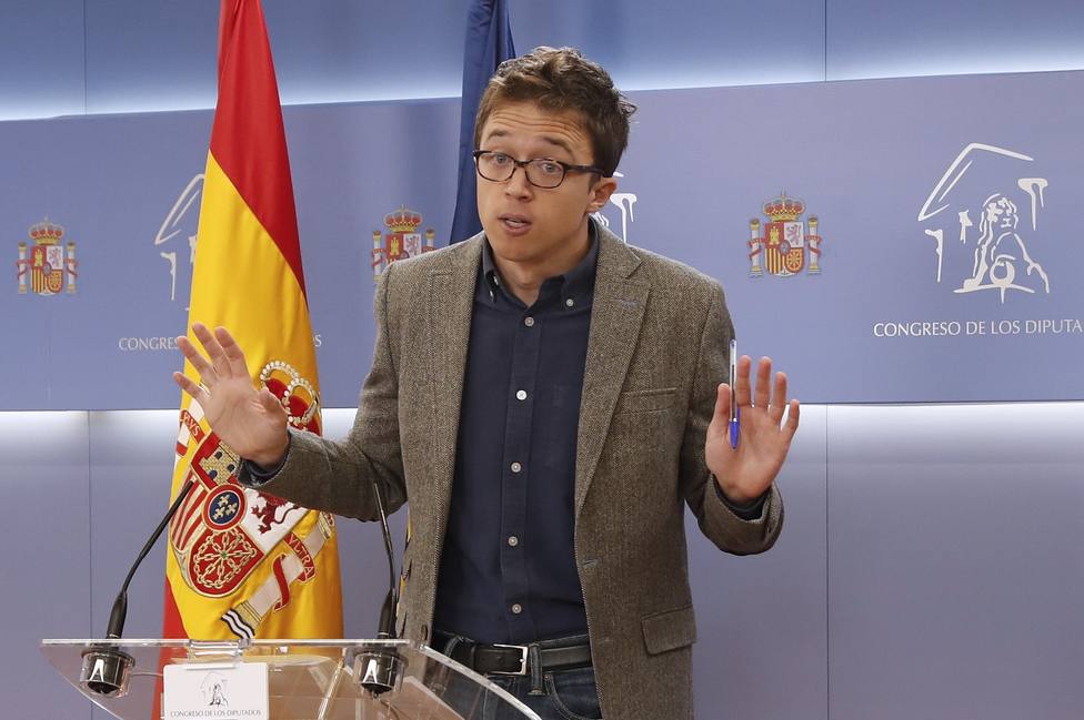 Errejón ficha a su padre para influir en el reparto de las ayudas de la UE en Madrid