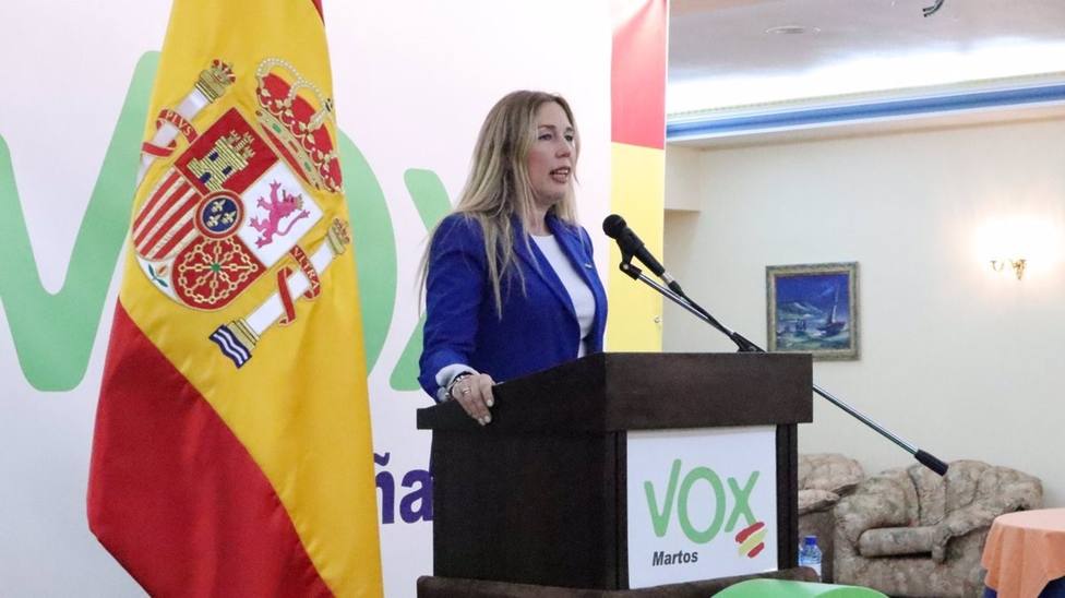 Vox inhabilita a su portavoz en el Ayuntamiento y pide su paso a concejala no adscrita