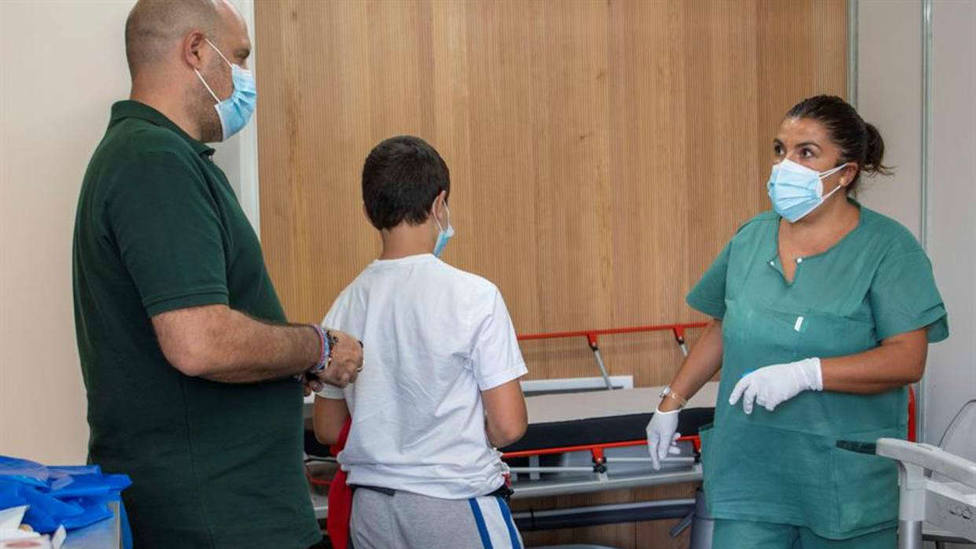 Vacunación de adolescentes en España: estas son las CCAA que ya están inmunizando a los mayores de 12 años